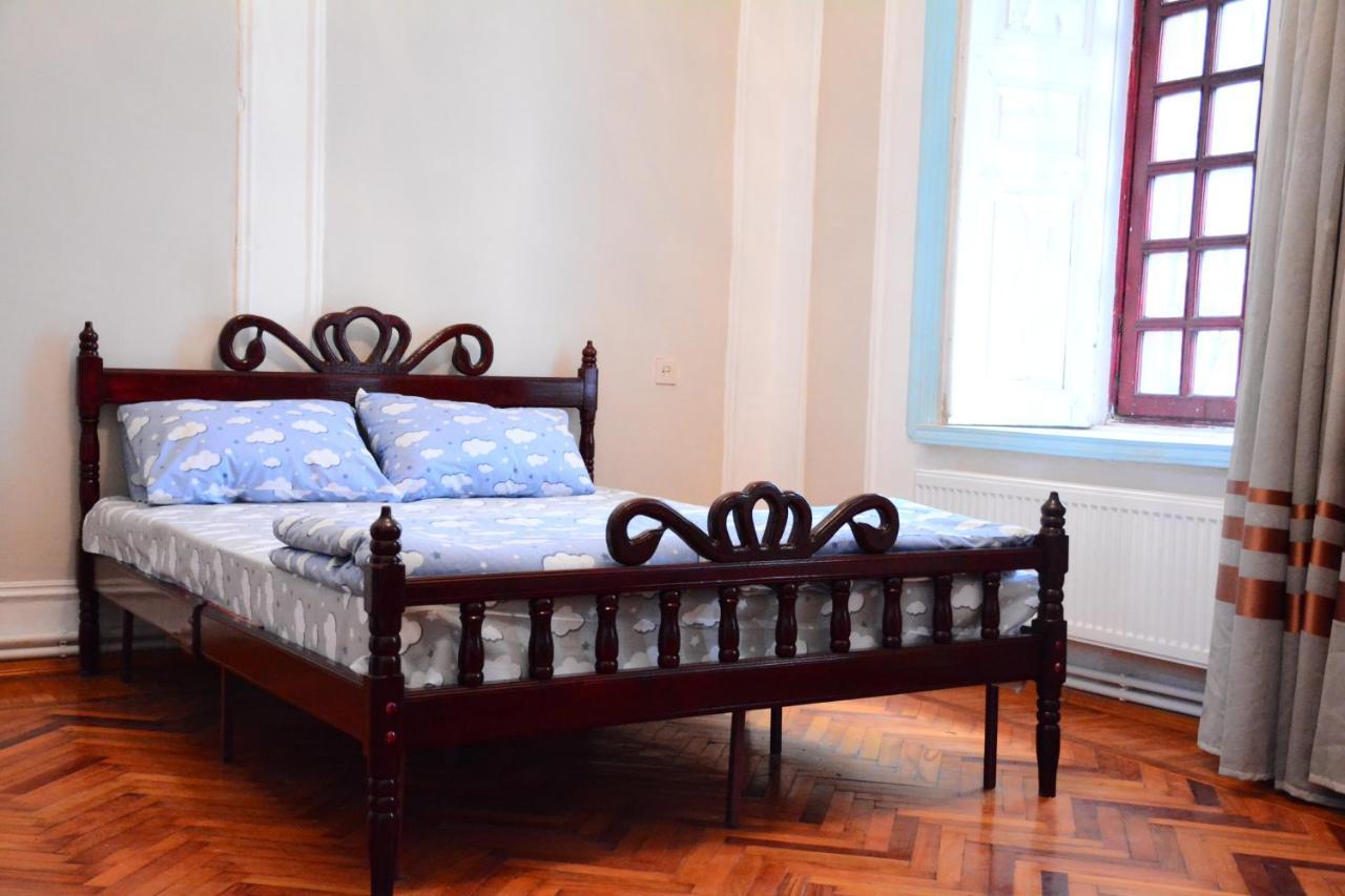 Flora Hostel Baku Kültér fotó