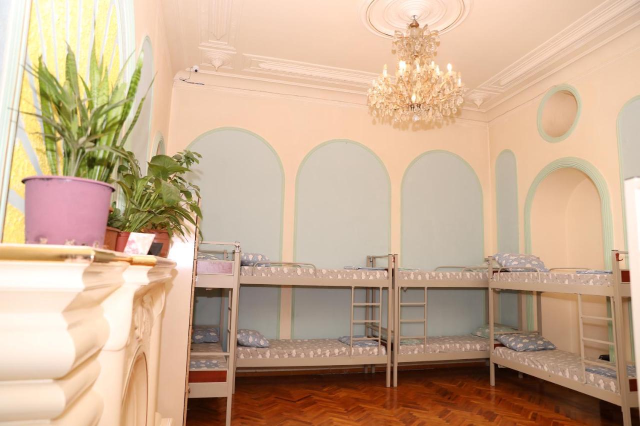 Flora Hostel Baku Kültér fotó